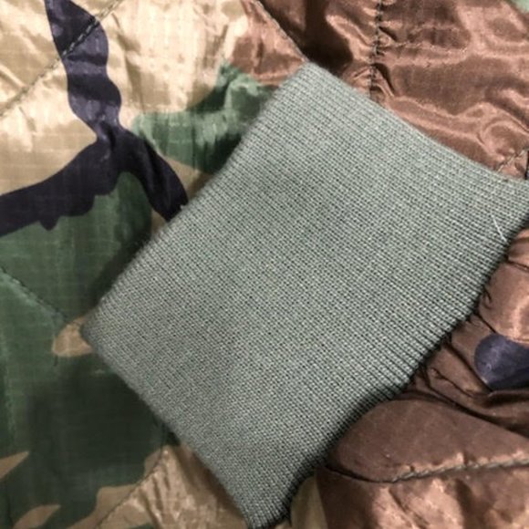 MENS ALPHA INDUSTRIES CAMO WOODLAND LINER JACKET - Picture 11 of 12